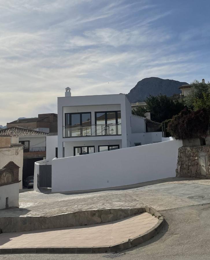 Villa La Fuente Mondrón Esterno foto